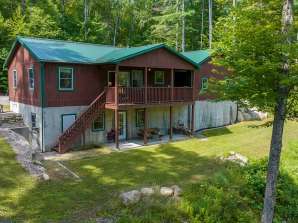 16 Ochs Pond Road, Lake George, NY 12845