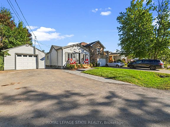5th image of 5 Herbert Ct