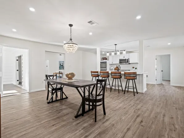 321 Chisholm Trl, Sherman, TX 75092