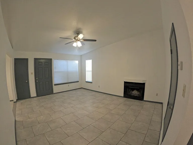 2717 Fairway Dr — Photo 9