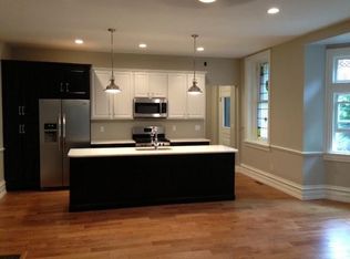 911 N 2nd St, Harrisburg, PA 17102