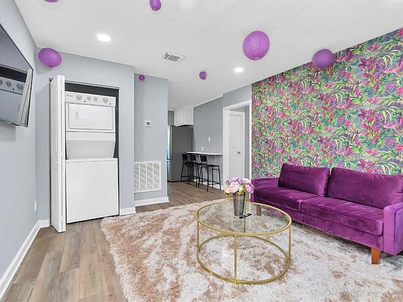 3rd image of 3339 Simmons St Unit 2