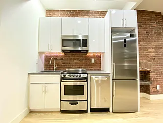 Rented by Bruma Realty LLC