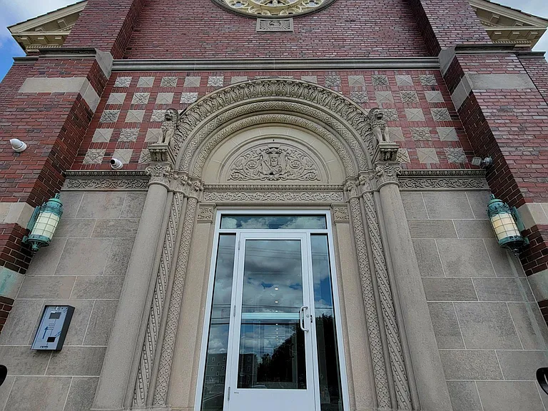 Residences at Woodlawn — Photo 9