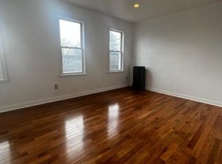 276 Calhoun Ave #2, Bronx, NY 10465