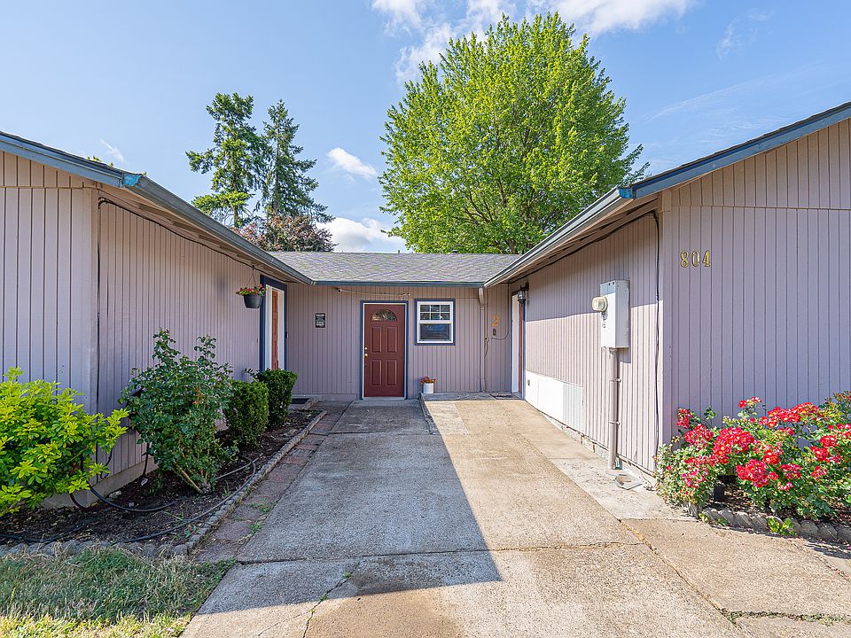 The house has larger Unit 1 (Main entrance are door on the left and middle door to mud room); and smaller Unit 2 (door on the right; ramp included)