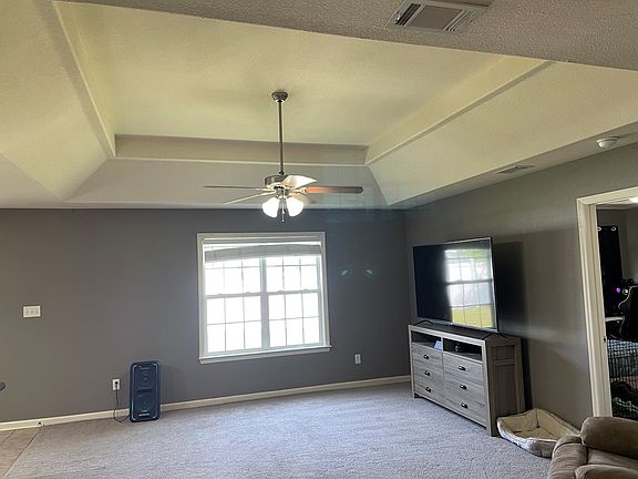 3rd image of 5162 Calvary Cir