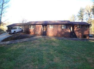 388 Bill Dalrymple Rd, Franklin, NC 28734