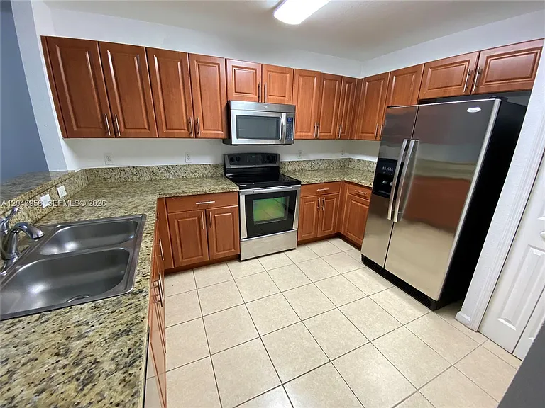 11202 NW 83rd St #106 — Photo 10