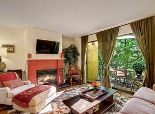 16928 NE 82nd St, Redmond, WA 98052