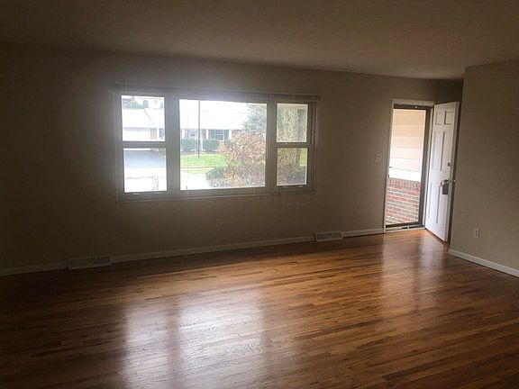 2nd image of 5445 Acapulco Pl
