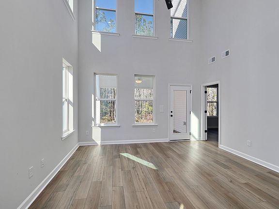 3rd image of 244 Layla Way #201