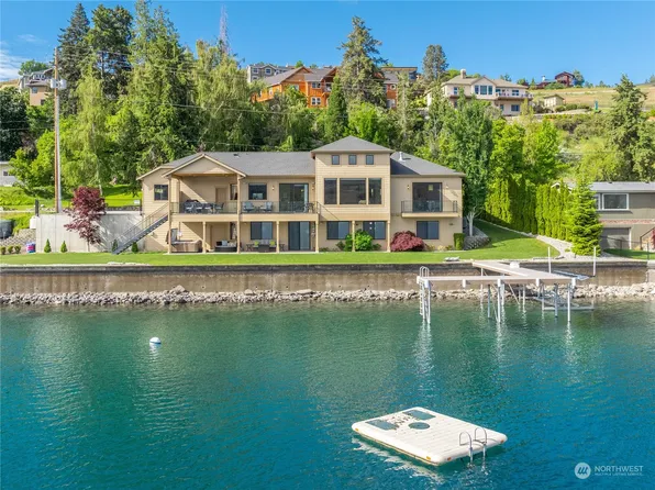 1300 S Lakeshore Road, Chelan, WA 98816