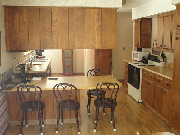 5th image of 811 Monticello Dr