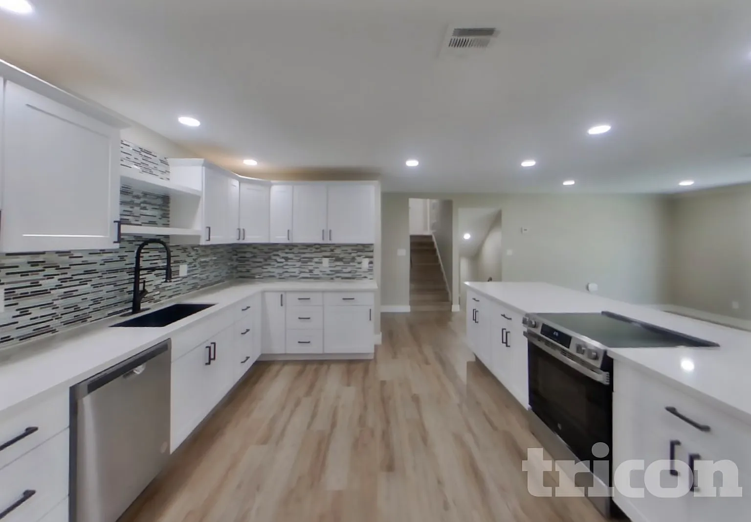 4820 W Hayward Avenue Glendale AZ — Photo 4