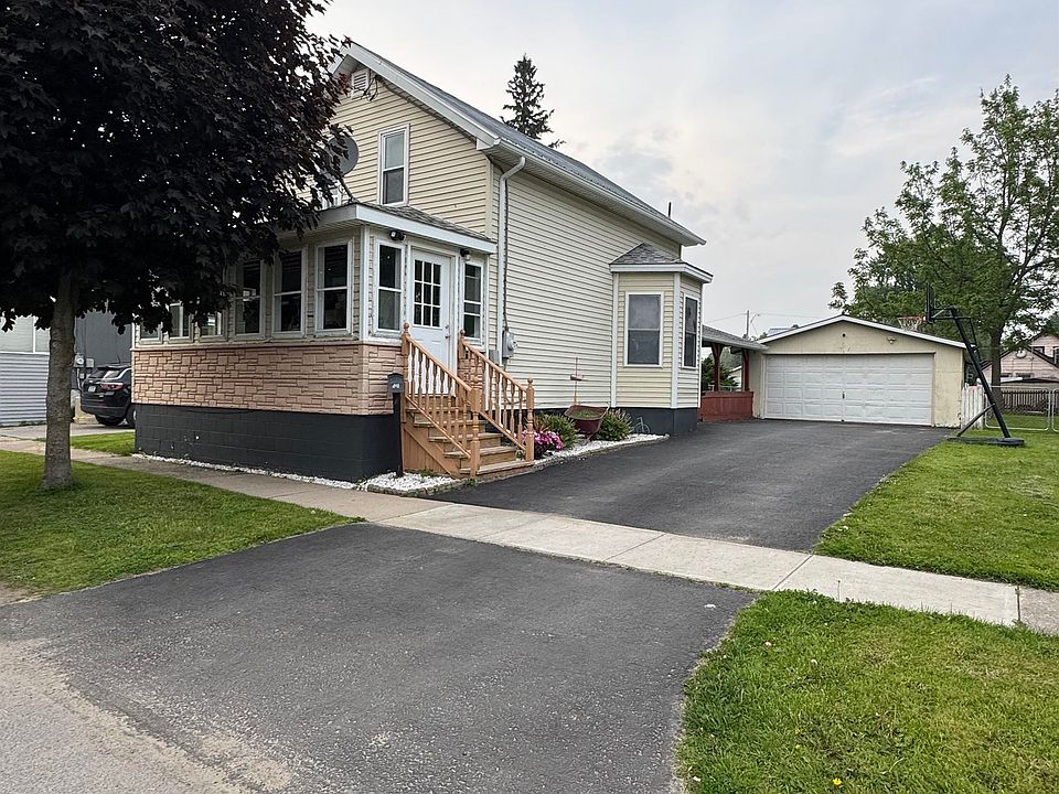 1st image of 516 Rosseel St