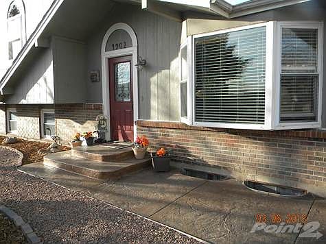 Front Walkway & Bay Window
