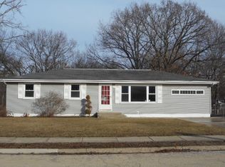 105 Mabee Ave, East Peoria, IL 61611