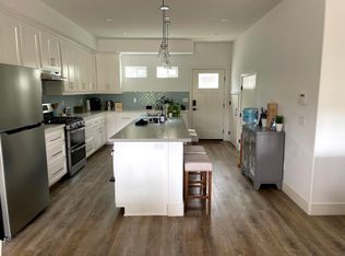 2736 Arland Rd #1, Carlsbad, CA 92008