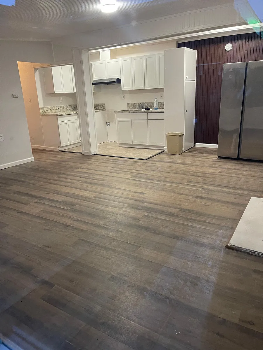 Building Photo - 1510 McAllister Ave #B