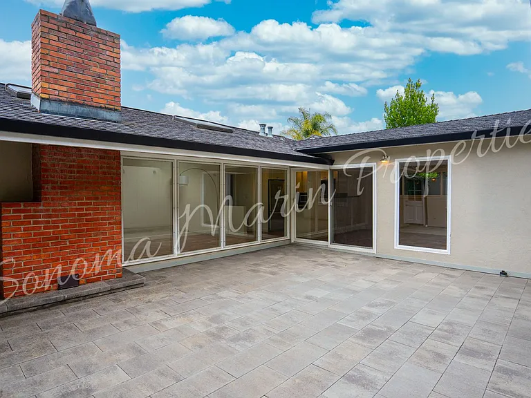269 Karen Way — Photo 26