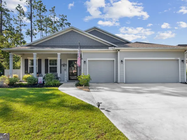 230 Edgewater Dr, Saint Marys, GA 31558