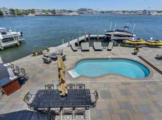 1707 Perch Hole Point Pl, Point Pleasant Beach, NJ 08742