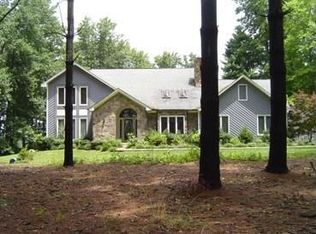 705 Riverbend Dr, Rocky Mount, VA 24151