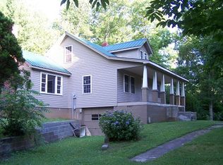 1137 Trot Valley Rd, Stuart, VA 24171