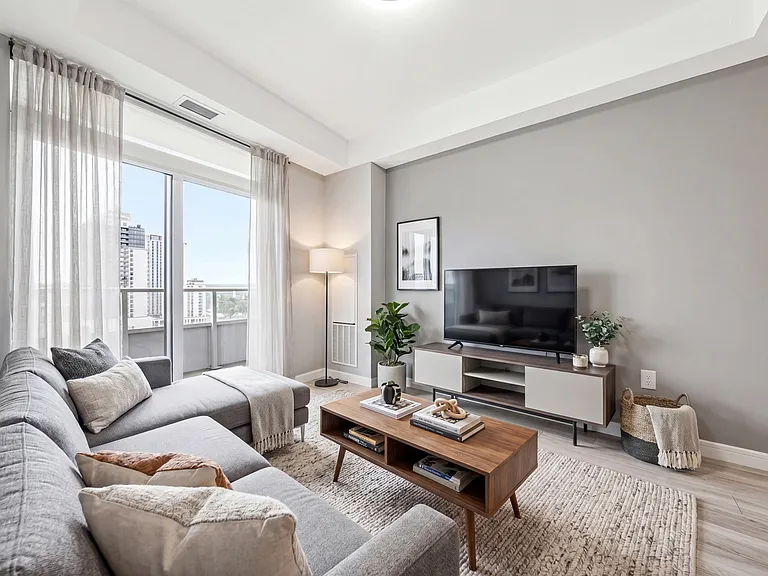 20 George St #2401 — Photo 7