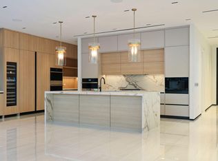 728 NE 17th Ter, Fort Lauderdale, FL 33304