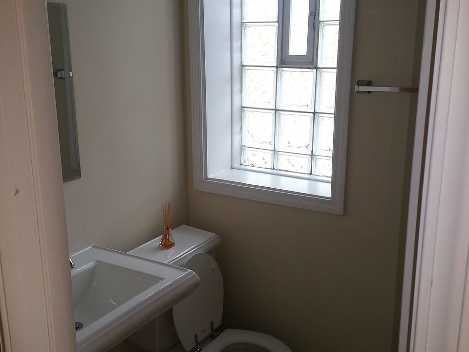 Combined Toilet and Shower Room