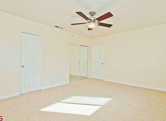 4th image of 8040 Gentry Ave