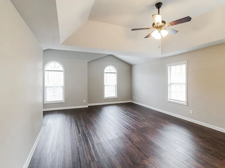 315 Paper Mill Dr — Photo 9