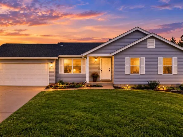 16 Devondale Pl, Saint Peters, MO 63376