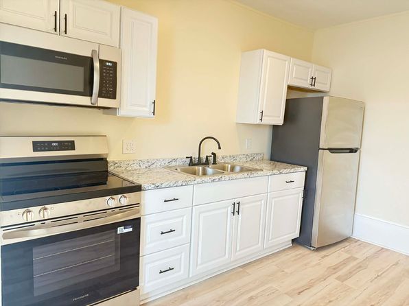 311 W Chisholm St #3