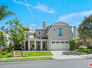 8032 Rayford Dr, Los Angeles, CA 90045
