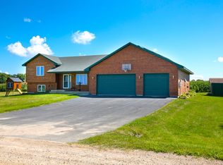 15173 Martha St, Hamburg, MN 55339