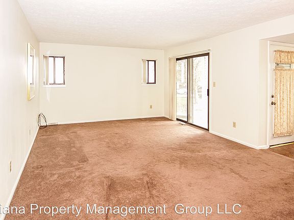 4th image of 2888 Eagles Crest Cir APT B