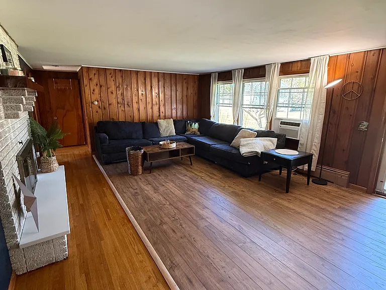 2604 E Route 20A — Photo 3