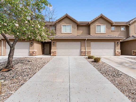 3rd image of 1000 E Bluff View Dr #3