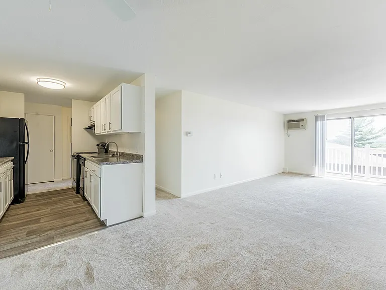 Wentworth - Updated Kitchens in Select Apartments Wentworth - Updated Kitchens in Select Apartments