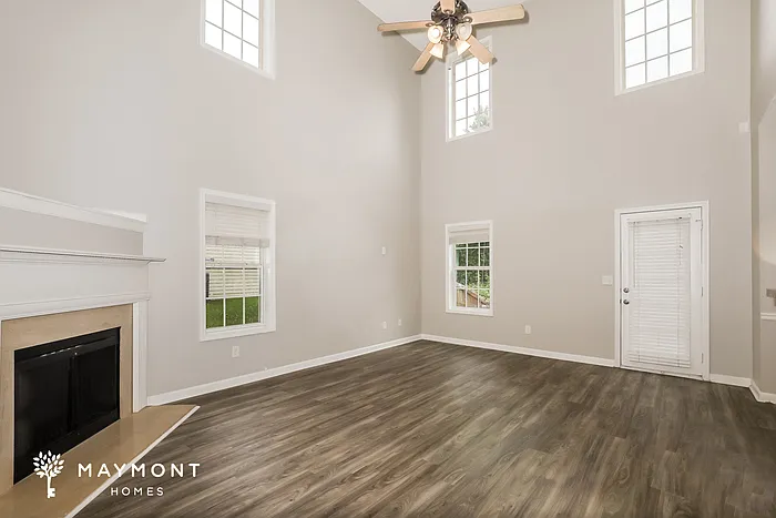 61 Windsor Way — Photo 5
