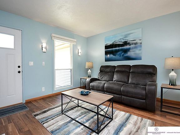5th image of 6317 S 108th Ave