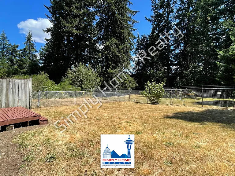 9041 Steilacoom Rd SE #B — Photo 23