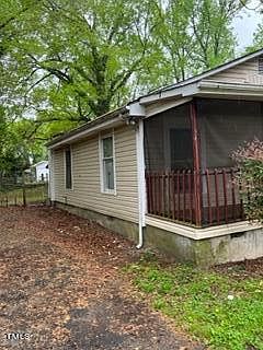 3rd image of 316 Linwood Ave