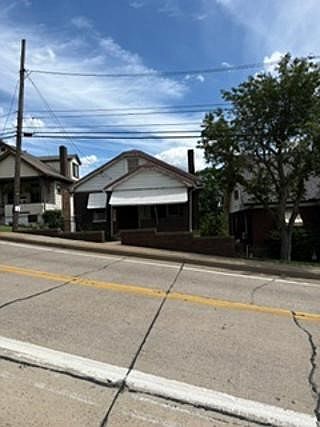 1st image of 520 N 8th St