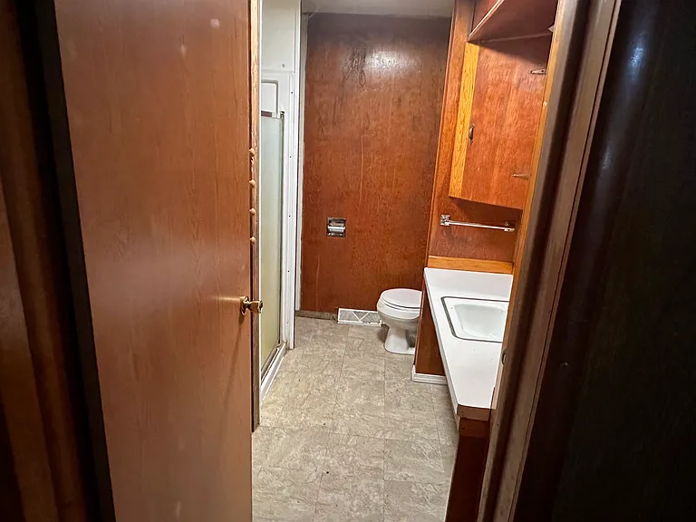 519 Bedford Rd N #C — Photo 8