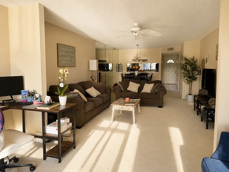 5723 Ashton Way #5723 — Photo 3