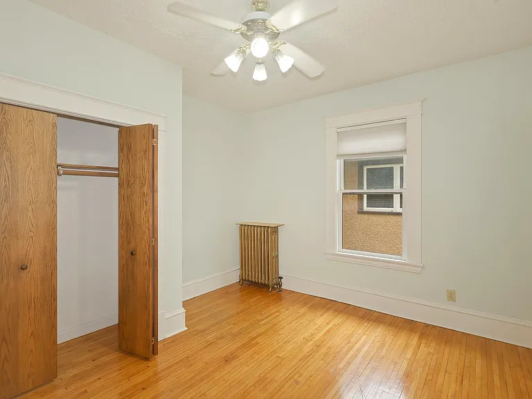 2535 Aldrich Avenue South - 1 — Photo 13
